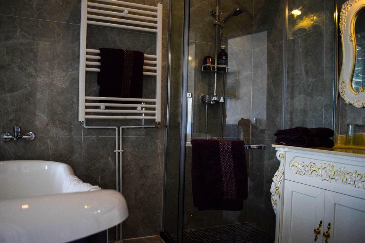 Chateau Nevers Bed and Breakfast Varennes-Vauzelles Eksteriør billede